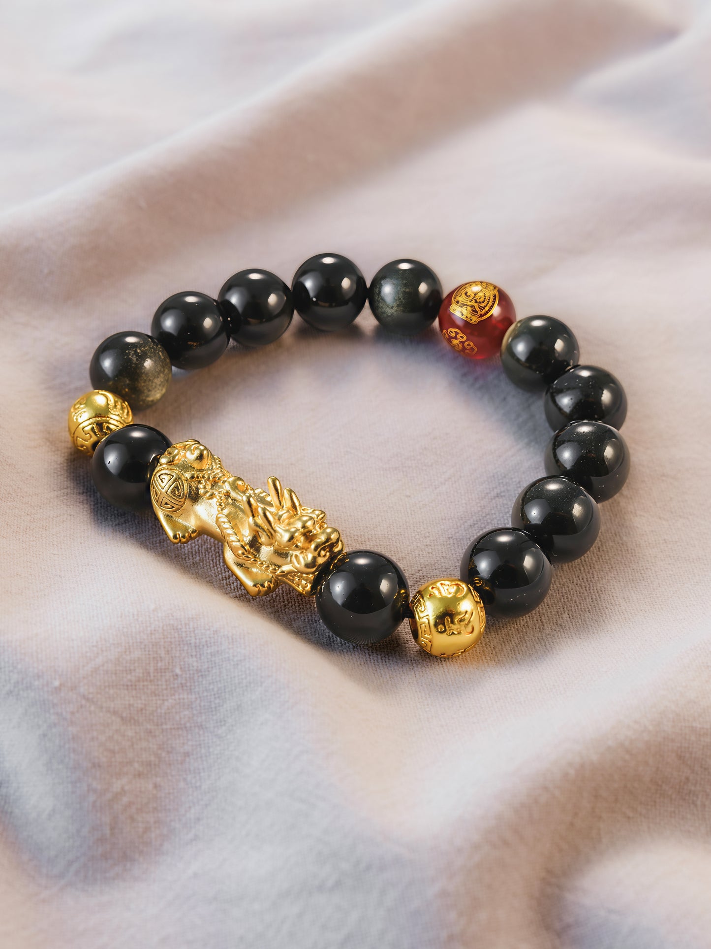 Gold Guard of Pi Xiu