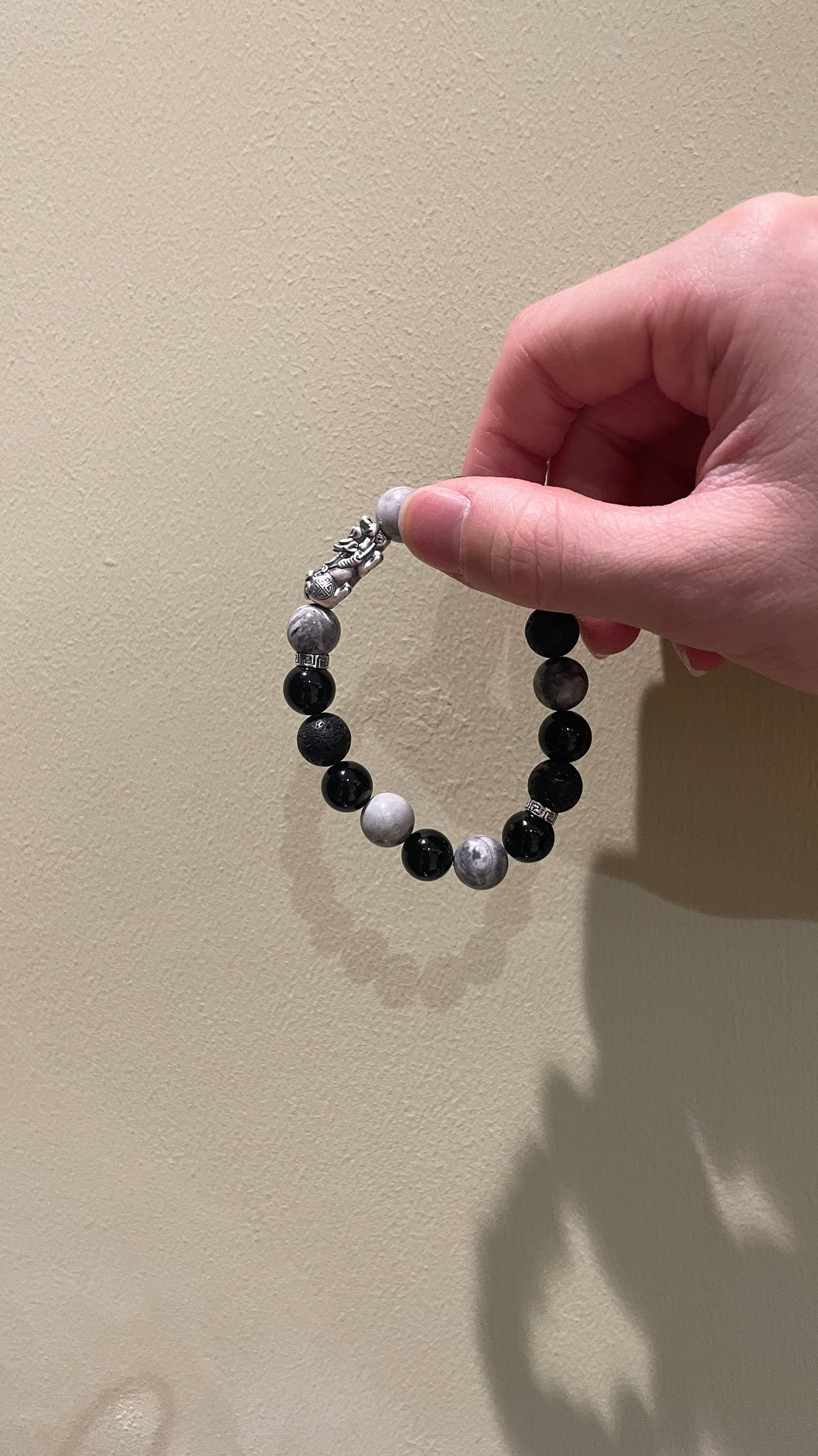 Silverwatch Pi Xiu