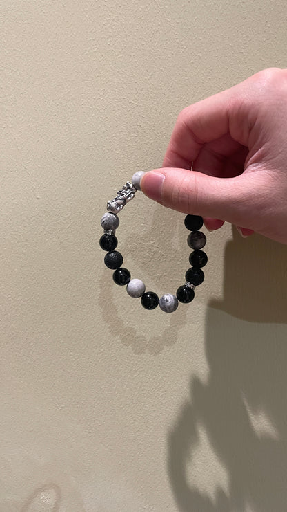 Silverwatch Pi Xiu